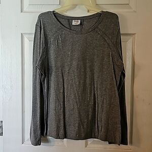 Long sleeve grey Danskin Now shirt